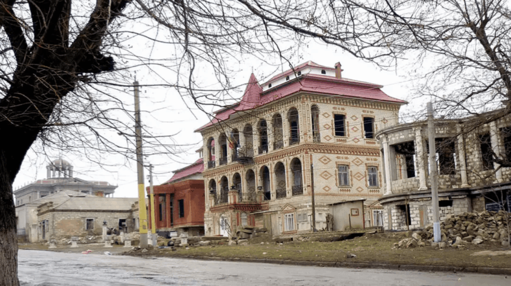 A Day in Soroca – Exploring the City of the Roma Kings